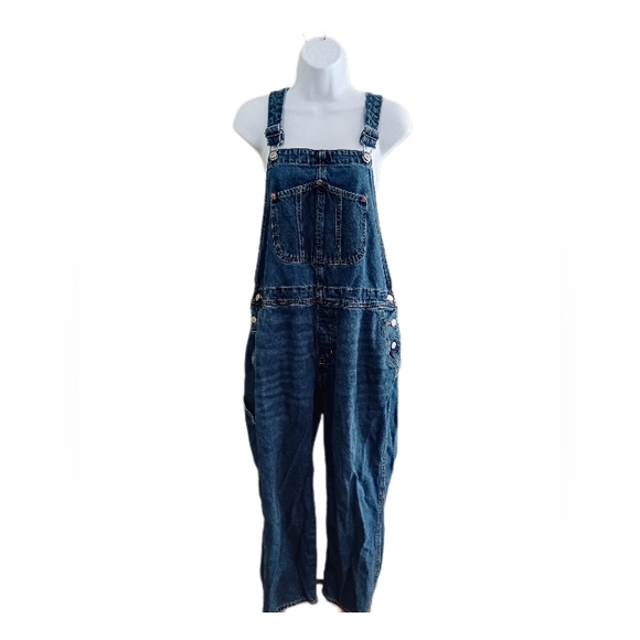 Old Navy Pants - Old Navy Classic Blue Denim Overalls